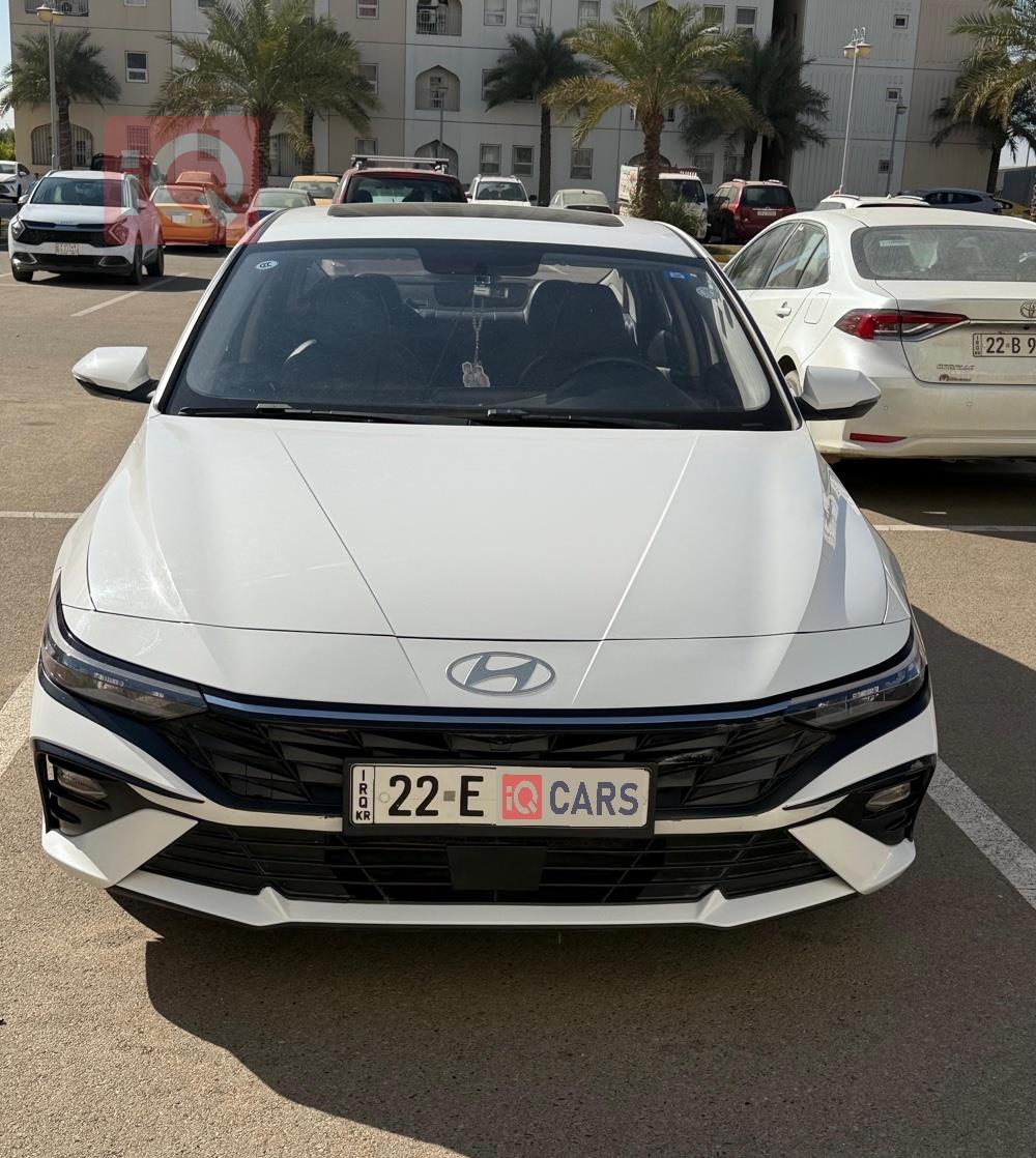 هیۆندای ئەلەنترا